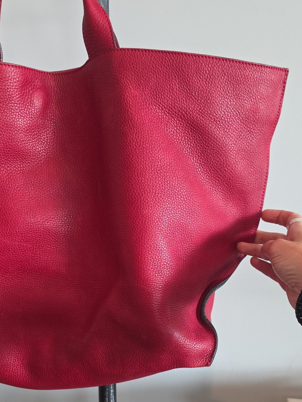 Marni Red Leather Tote Bag with Front Pockets - Picture 7 of 15